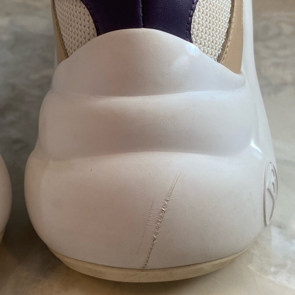 Louis Vuitton Arch Light Sneaker 👟 - Picture 8 of 10